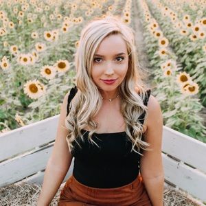 Meet your Posher, Haley